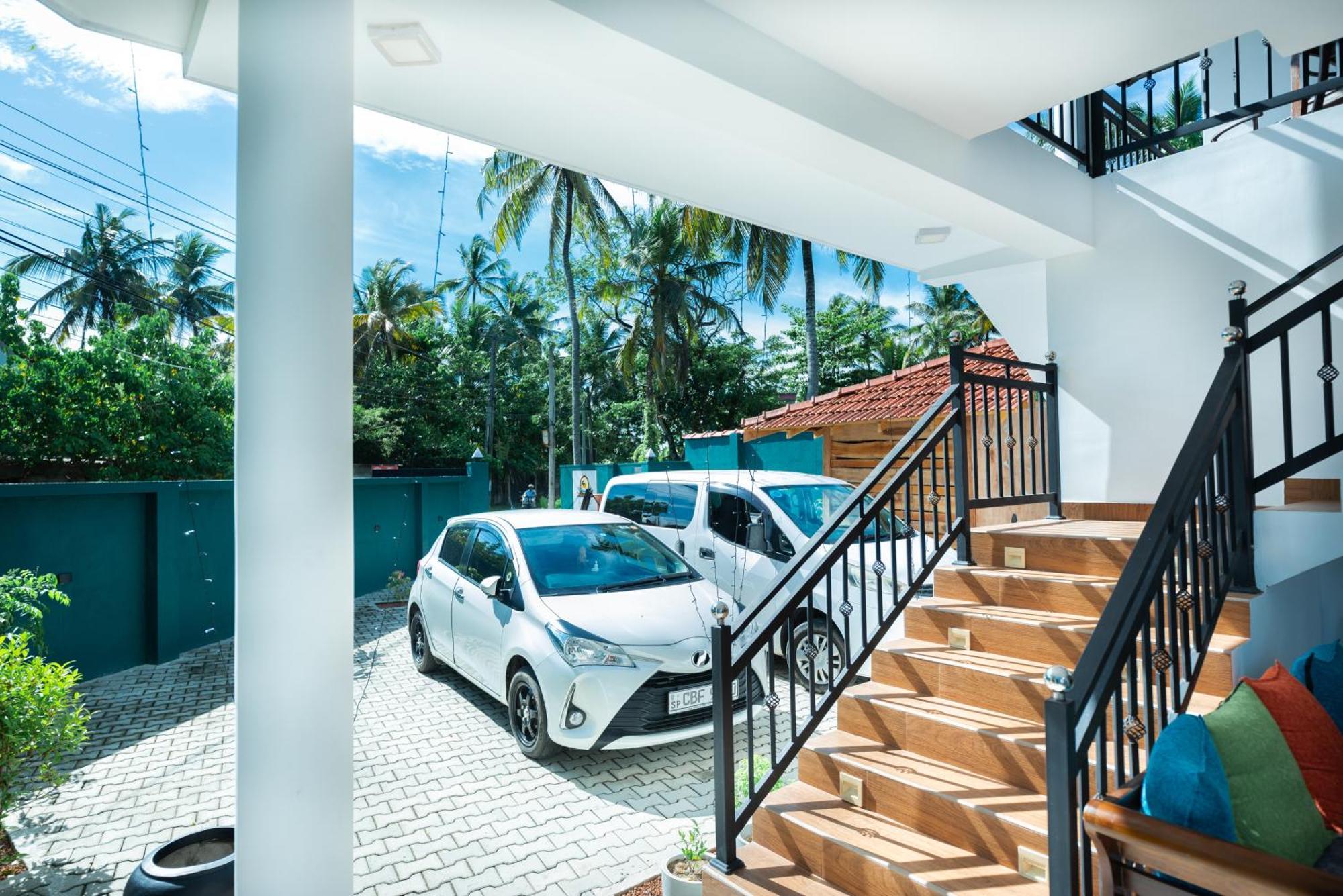 Teya Beach Hotel Ahangama Luaran gambar