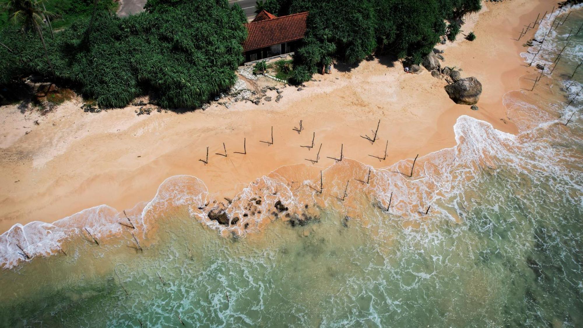 Teya Beach Hotel Ahangama Luaran gambar