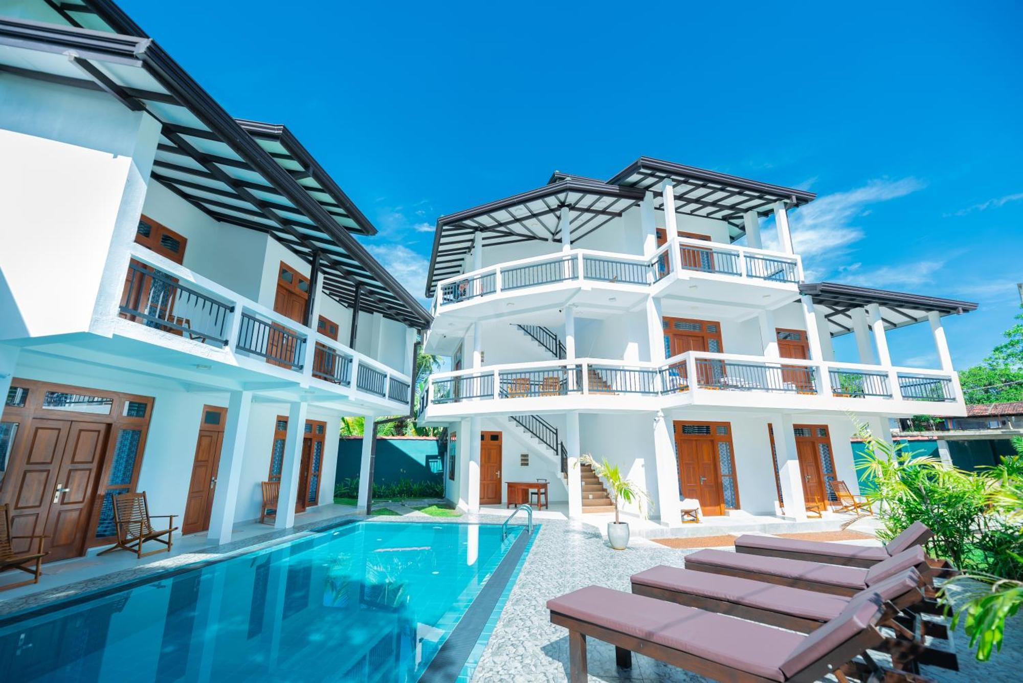 Teya Beach Hotel Ahangama Luaran gambar