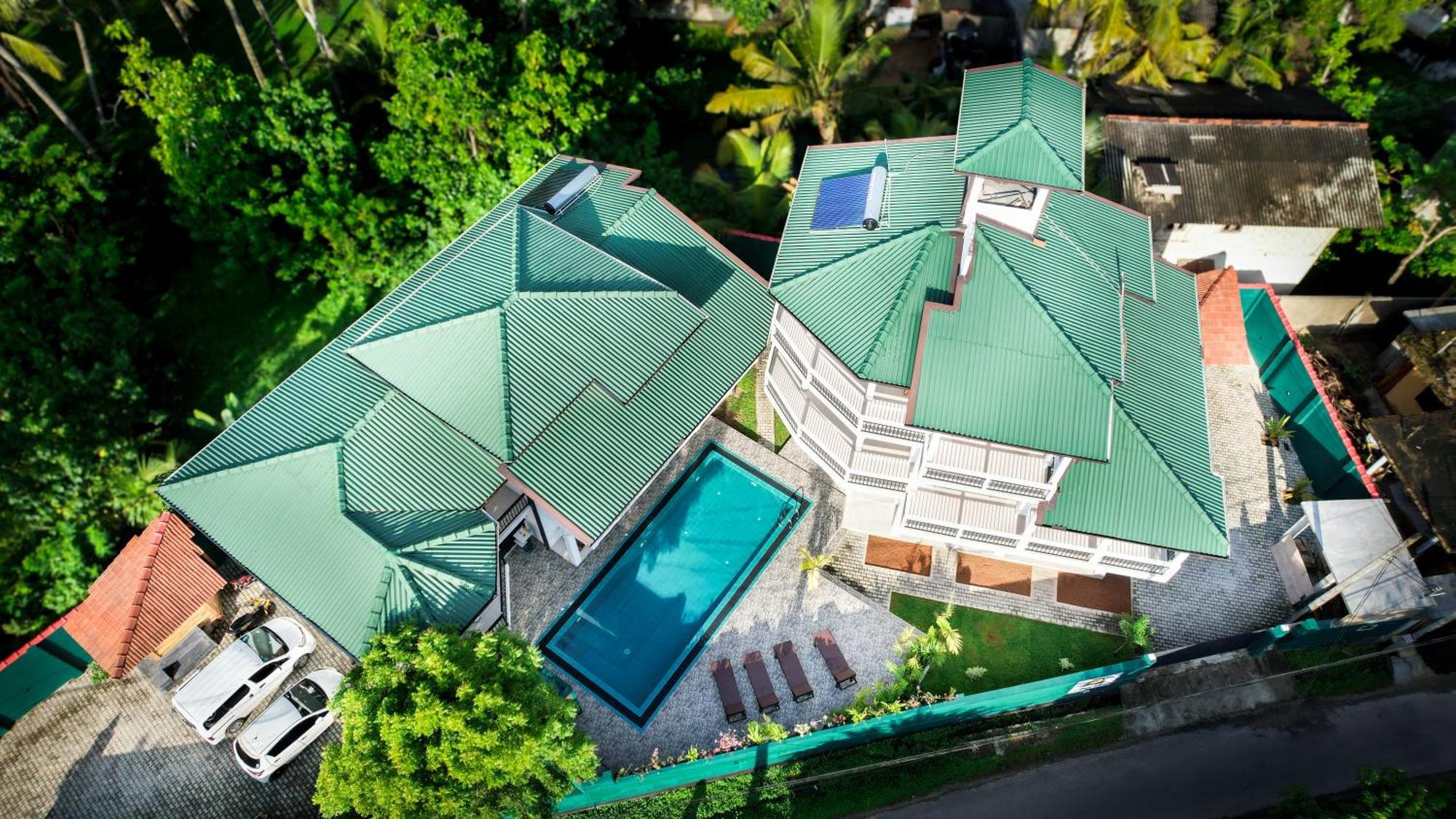 Teya Beach Hotel Ahangama Luaran gambar