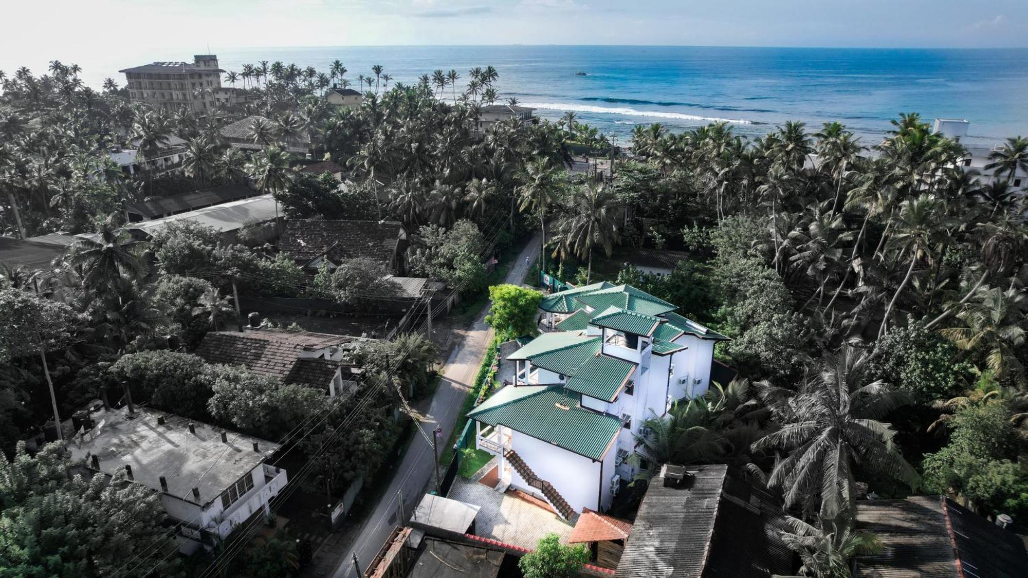 Teya Beach Hotel Ahangama Luaran gambar