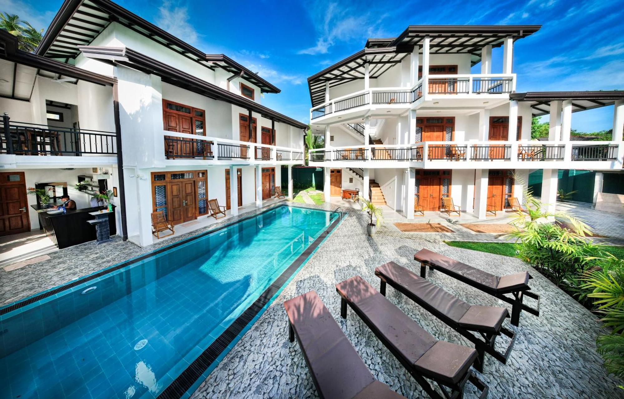 Teya Beach Hotel Ahangama Luaran gambar